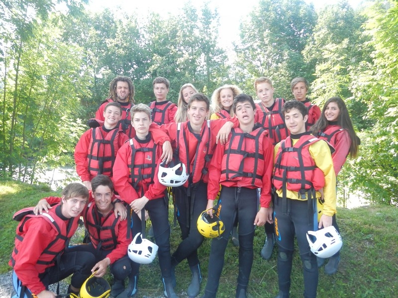 Village Camps International Summer Camp Leysin, Switzerland 2025-08-09 https://www.villagecamps.com/journals_admin/images/686-23-raft (2).jpg